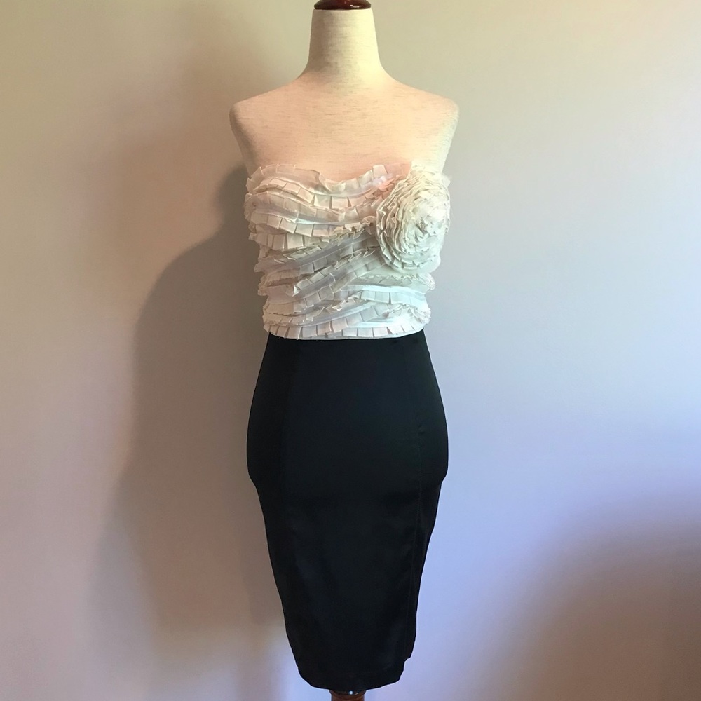 Classic Strapless Bebe Tux Ruffle Dress - XS - NWT